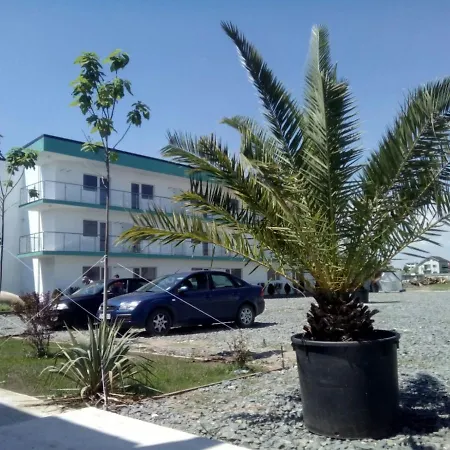 אתר נופש Caraibe