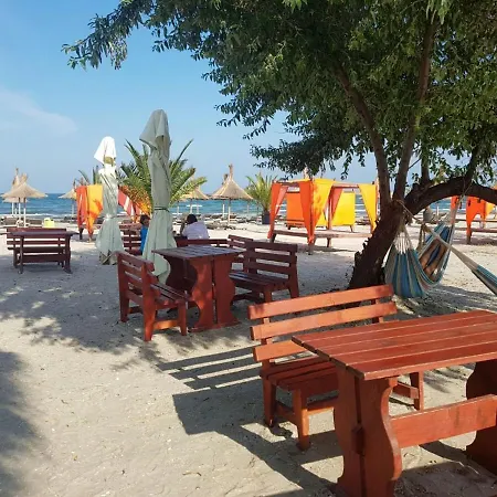 Caraibe Năvodari